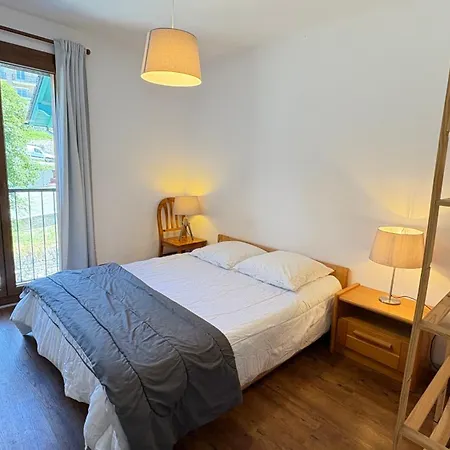 Confortable Familial, Vue, Baignoire * Font-Romeu-Odeillo-Via