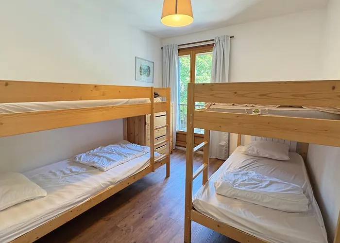 Confortable Appartement Familial, Vue, Baignoire