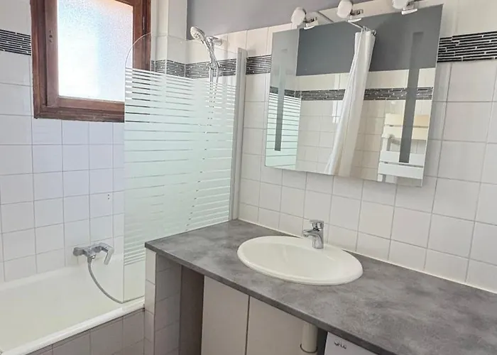 Appartamento Confortable Appartement Familial, Vue, Baignoire *